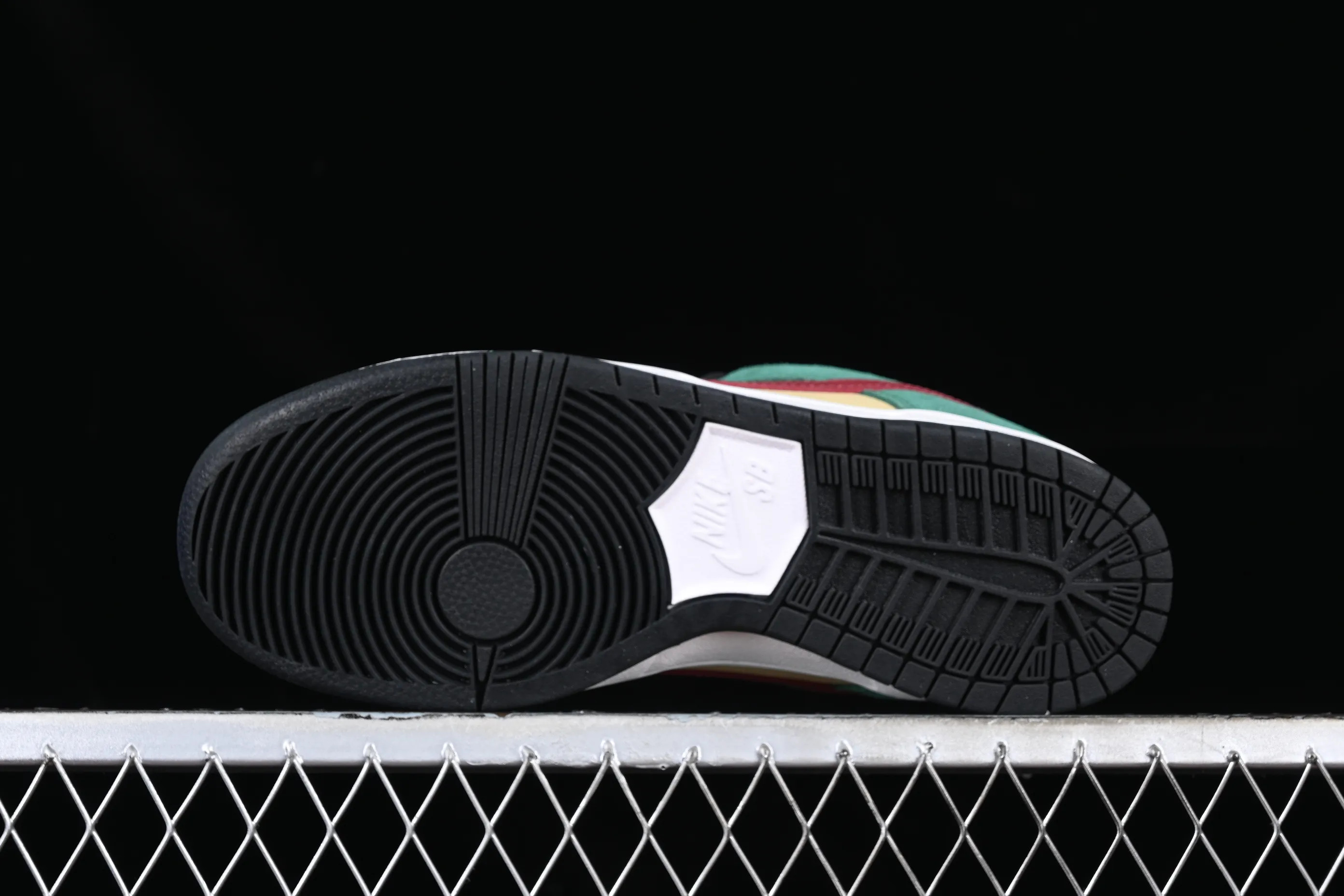 All categories Nk SB Dunk series Nk SB Dunk Low low-top sneakers Nk SB Dunk Low Pro SB smashed backboard fashion casual sneakers 304292-700